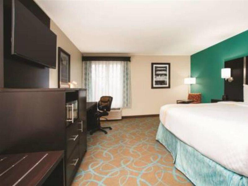 City Express By Marriott Duluth Esterno foto