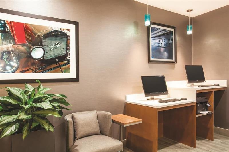 City Express By Marriott Duluth Esterno foto